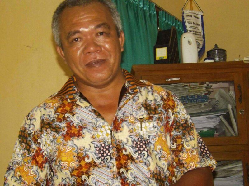 Jurubicara KPU Sikka Ferry Soge