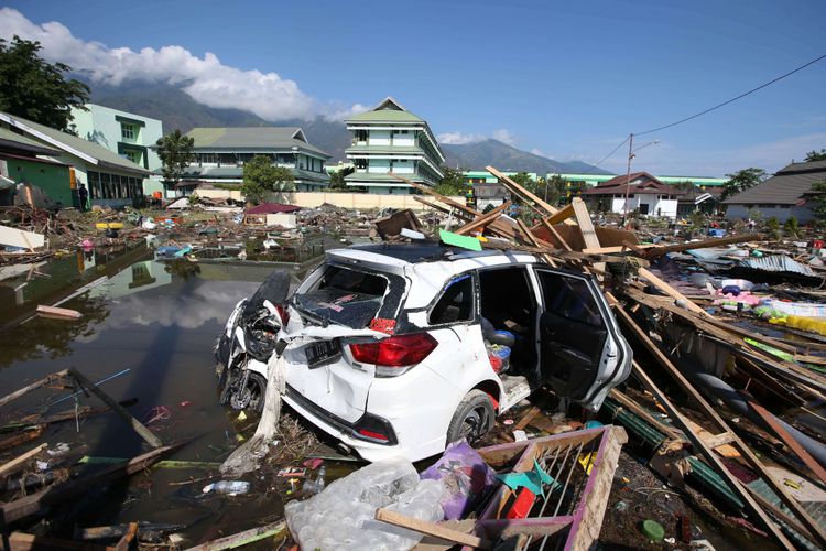 Suasana Palu pasca diterjang gempa dan tzunami