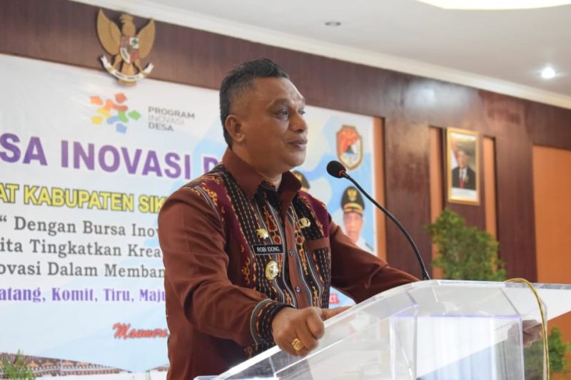 Bupati Sikka Fransiskus Roberto Diogo