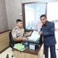 Anggota DPRD Sikka Yoseph Karmianto Eri membuat laporan kepolisian atas dugaan pencemaran nama baik melalui facebook, Rabu (21/11) di SPKT Polres Sikka