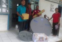 VSAT yang sudah didistribusikan dan siap dipasang pada titik-titik yang sudah ditentukan