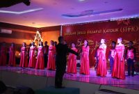 Salah satu penampilan pada Konser Natal STFK Ledalero di Gedung SCC Maumere, Sabtu (12/1)