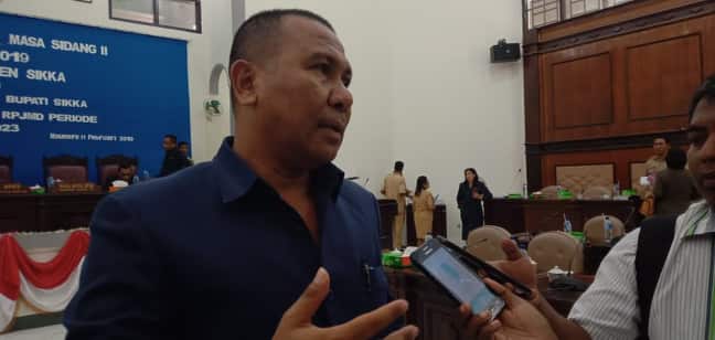 Ketua Fraksi PAN Phillipus Fransiskus