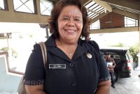 Kepala Dinas Sosial Kabupaten Sikka Emmy Laka
