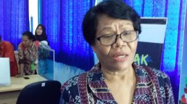 Kepala Dinas Koperasi Ketenagakerjaan dan Transmigrasi Propinsi NTT Sisilia Sona