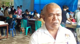 Ketua KPU Sikka Feri Soge
