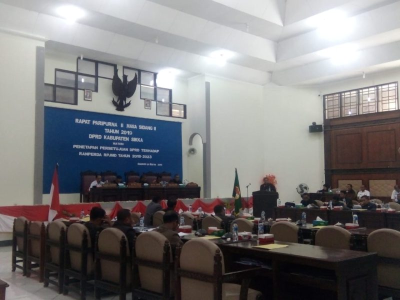 Suasana sidang penetapan Perda RPJMD Sikka Tahun 2018-2023, Rabu (6/3)