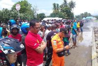 Suasana di Pelabuhan Feri Kewapante, Kamis (7/3) pasca tenggelamnya dua pemuda