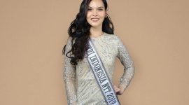 Maria Hostiana Napitupulu, finalis Puteri Indonesia dari Propinsi NTT;