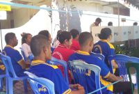 Suasana pemungutan suara di TPS Kota Baru 08 Kabupaten Sikka, Rabu (17/4)