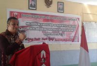Bupati Sikka Fransiskus Roberto Diego memberikan sambutan pada pembukaan Kaderisasi Tingkat Dasar (KDT) dan Konfercab GMNI Sikka VI. Kamis (23/5), di Aula Kantor Kecamatan Alok