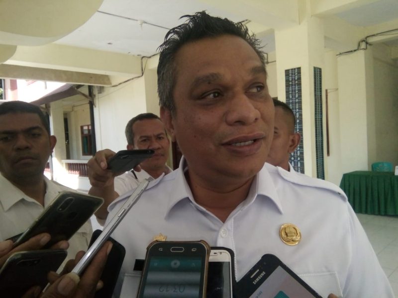 Bupati Sikka Fransiskus Roberto Diogo 