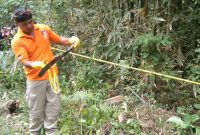 Tim Inafis Polres Sikka sedang olah tempat perkara kasus pengeroyokan yang mengakibatkan Firno meninggal dunia di tempat, Senin (29/7)