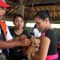 Kegiatan vaksinasi anjing di sebuah daerah