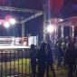 Suasana tinju internasional di Gelora Samador da Cunha Maumere, Sabtu (3/8) malam menyusul kaburnya panitia penyelenggara