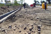 Pekerjaan Proyek Peningkatan Jalan Lingkar Luar senilai Rp 5 miliar lebih di Kabupaten Sikka, kondisi Jumat (9/8)