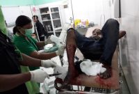 Residivis kejahatan sedang dirawat di UGD RSUD TC Hillers Maumere, Jumat (16/8) malam