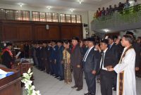 Suasana pelantikan Anggota DPRD Sikka Periode 2019-2024, Senin (26/8)
