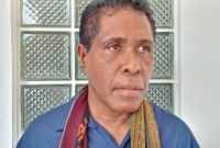 Pelaksana Tugas  Kepala Badan Kepegawaian Daerah dan Pengembangan SDM Kabupaten Sikka Lukas Lawe