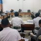 Suasana rapat kerja Komisi 1 DPRD Sikka bersama Dinas Kesatuan Kebangsaan dan Politik, Rabu (27/11)