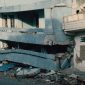 Sebuah bangunan di Kota Maumere yang jadi korban gempa dan tsunami 12 Desember 1992 (foto istimewa)