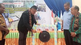 Bupati Sikka membuka RAT Tahun Buku 2019 Kopdit Bahtera Sejahtera, Sabtu (25/1) di Kheurubim Hall Convention