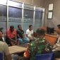 Suasana penyelesaian dugaan selingkuh di SPKT Polres Sikka, Selasa (14/1)