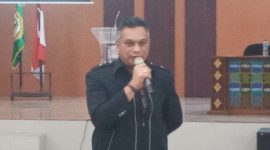 Bupati Sikka Fransiskus Roberto Diogo