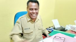 Pelaksana Tugas Kepala Dinas Kesehatan Kabupaten Sikka Petrus Herlemus