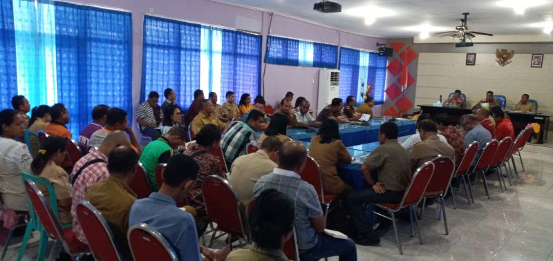 Suasana rapat koordinasi terkait penanganan DBD di Aula Bapitbangda, Jumat (6/3)