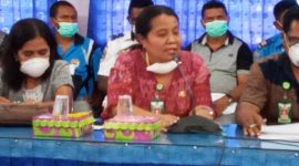 Direktur RSUD TC Hillers Maumere Marietha Laetitis Dua Weni
