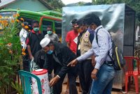 Pelaku perjalanan yang melintasi perbatasan Kabupaten Sikka dan Kabupaten Flotim beberapa waktu lalu