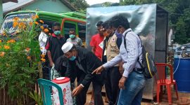 Pelaku perjalanan yang melintasi perbatasan Kabupaten Sikka dan Kabupaten Flotim beberapa waktu lalu