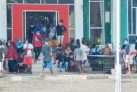 Suasana warga karantina di Gedung SCC, Rabu (15/4)