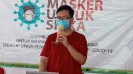Ketua Panitia Gerakan Masker Untuk Sikka Dokter Frisky Ronald Tua