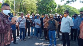 Bupati Sikka koordinasi dengan Camat, Kepala Desa, dan Lurah, Jumat (24/4)