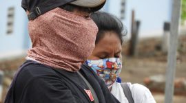 VF dan SRS di halaman ruang isolasi RSUD TC Hillers Maumere, Senin (13/4)