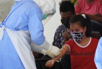 Suasana kegiatan rapid test kedua di Gedung SCC, Minggu (19/4)