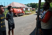 Warga karantina mengeluh ke petugas kesehatan, Sabtu (2/5)