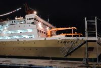 KM Lambelu bersandar di Pelabuhan Laurens Say Maumere, Selasa (7/4)