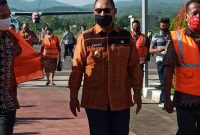 Wagub NTT Joseph Nae Soi kunjungan kerja di Kabupaten Sikka, Kamis (4/6)
