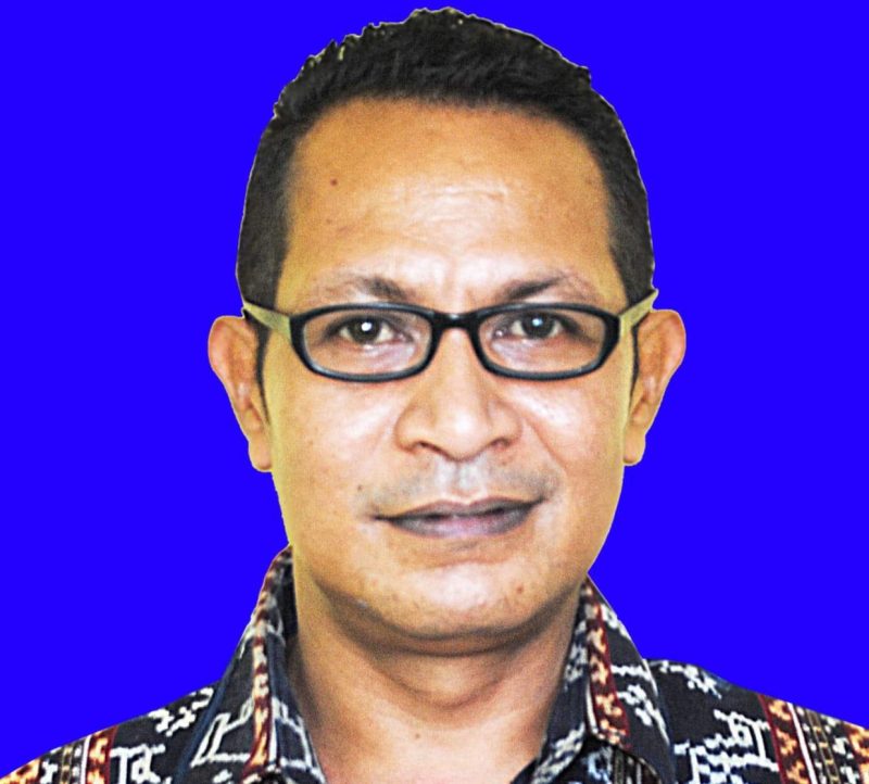 Kepala Bidang Kepegawaian BKD PSDM Sikka Henrikus Jon
