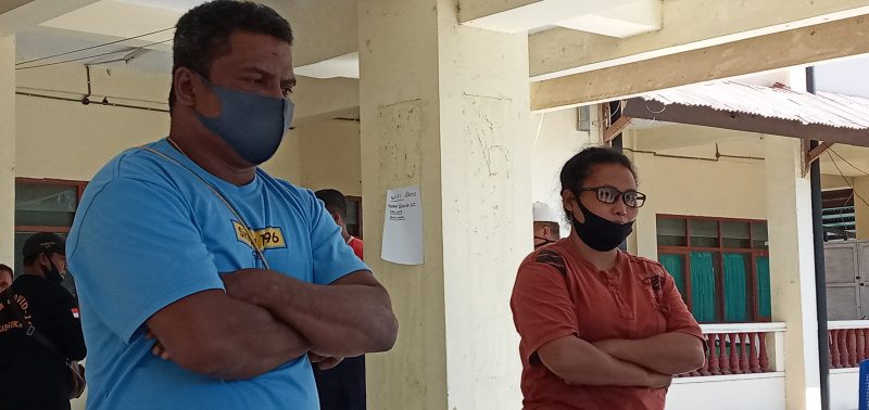 Pasutri Yosef Kanisius dan Petronela Mazi
