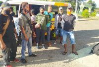 Penumpang eks Lambelu dipulangkan dari lokasi karantina terpusat ke kampung halaman masing-masing, Jumat (31/7)