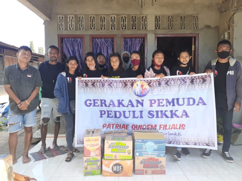 GPPS pose bersama sebelum menyalurkan bansos kepada warga kurang mampu, Senin (17/8) (foto: istimewa)