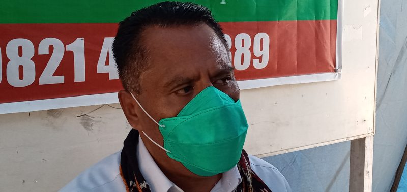 Kepala Dinas Kesehatan Sikka Petrus Herlemus