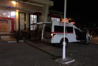 Prabinsa Kodim Sikka positip cirona masuk lokasi karantina terpusat di Gedung SCC, Selasa (22/9) malam