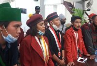 Pimpinan Cipayung Plus gelar jumpa pers di ruang paripurna DPRD Sikka, Jumat (9/10)