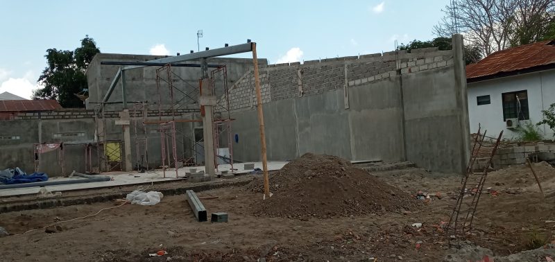 Pembangunan Alfamart di kompleks perumahan pejabat di Jalan Ahmad Yani
