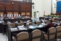 Suasana rapat anggaran terkait Dana Insentif Daerah, Kamis (26/11)
